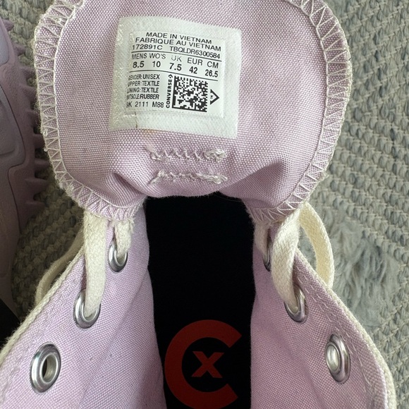 Converse - Picture 8 of 8